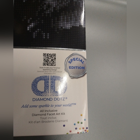 Diamond Dotz Diamond DotzSE Dog Blackie Round Facet Partial Coverage Craft Kit - Picture 8 of 13